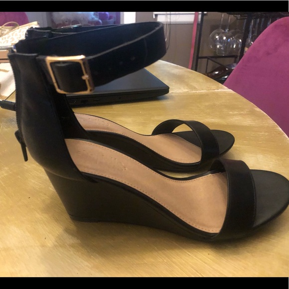 Charlotte Russe Shoes - Black heels! NWOT